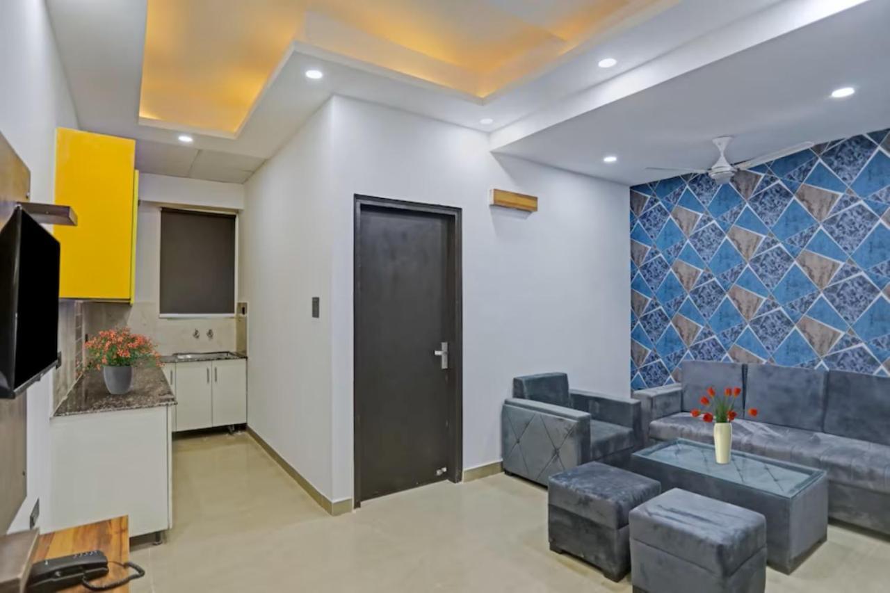 Hotel The Rasa At Vasundhara Ghaziabad Exterior foto
